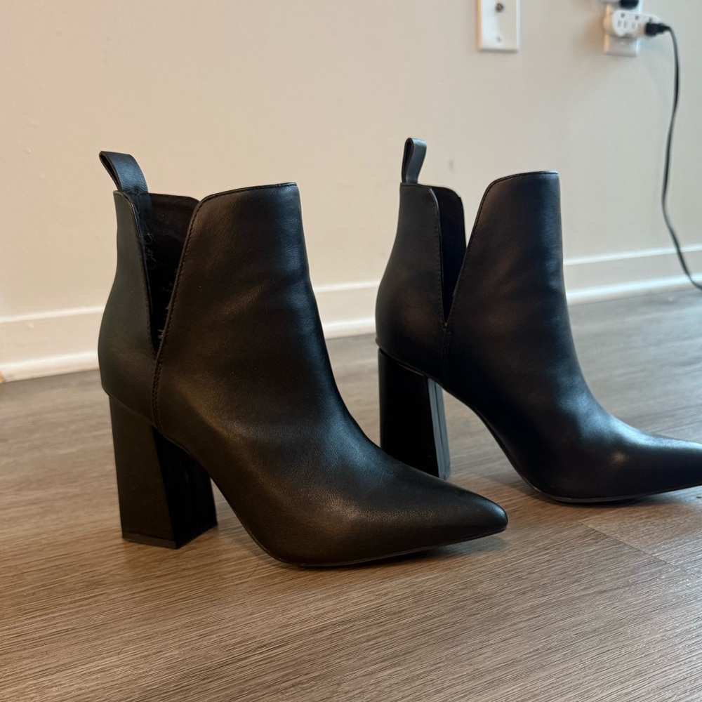 Black Booties Sz 8, Worn Once